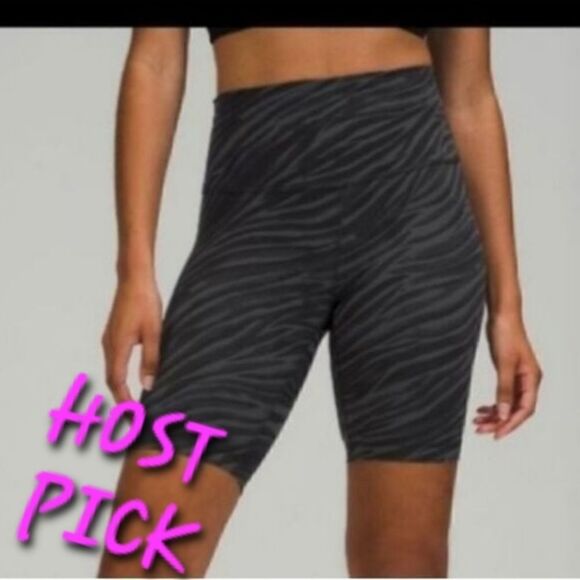 lululemon athletica Pants - Lululemon Wunder Train HR Short 8"
